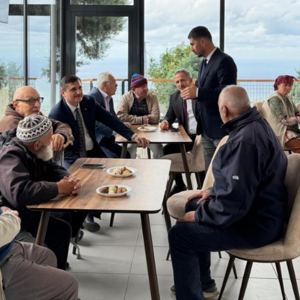 Eylül Ayında Doğan Yaşlılarımız İçin Doğum Günü Etkinliği Düzenlendi. - fotoğraf 2