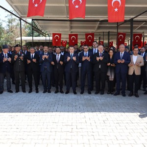 19 Eylül Gaziler Günü münasebetiyle Osmanbey Şehitlik Alanı’nda düzenlenen Çelenk Sunma Töreni’ne katıldık. - fotoğraf 5