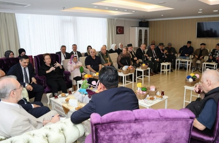 “Ninemin Elinden, Kalpleri Isıtan Sevgi” Projesinin Açılışı, 1 Ekim Dünya Yaşlılar Günü Vesilesiyle Gerçekleştirildi.