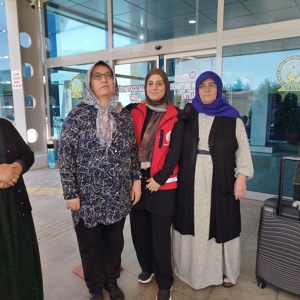  Şehit Yakınlarımızı Umre Yolculuğuna Uğurladık - fotoğraf 2