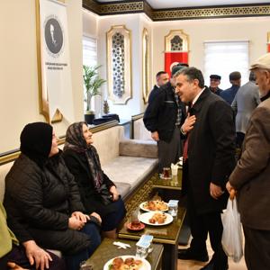 1 Ekim Dünya Yaşlılar Günü’nde Hüseyin Nihal Atsız Kültür Evi’nde Anlamlı Söyleşi - fotoğraf 3
