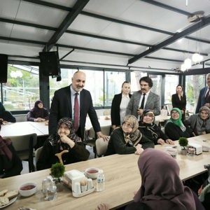1 Ekim Dünya Yaşlılar Günü Kutlandı - fotoğraf 9