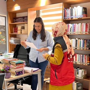 Sorgun Sosyal Hizmet Merkezi Müdürlüğümüzce, Çekerek SYDV ve İlçe Halk Kütüphanesi ziyaret edildi. - fotoğraf 2