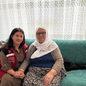 Akdağmadeni 1 Ekim Dünya Yaşlılar Günü Hane Ziyareti - fotoğraf 1