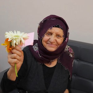  1 Ekim Dünya Yaşlılar Günü kapsamında Akdağmadeni Huzurevi Müdürlüğümüzde anlamlı bir kutlama programı - fotoğraf 3