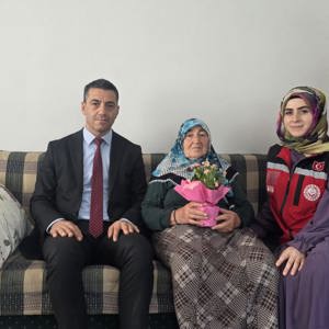 Kelkit’te 1 Ekim Dünya Yaşlılar Günü’nde Kıymetli Büyüklerimiz Ziyaret Edildi - fotoğraf 1