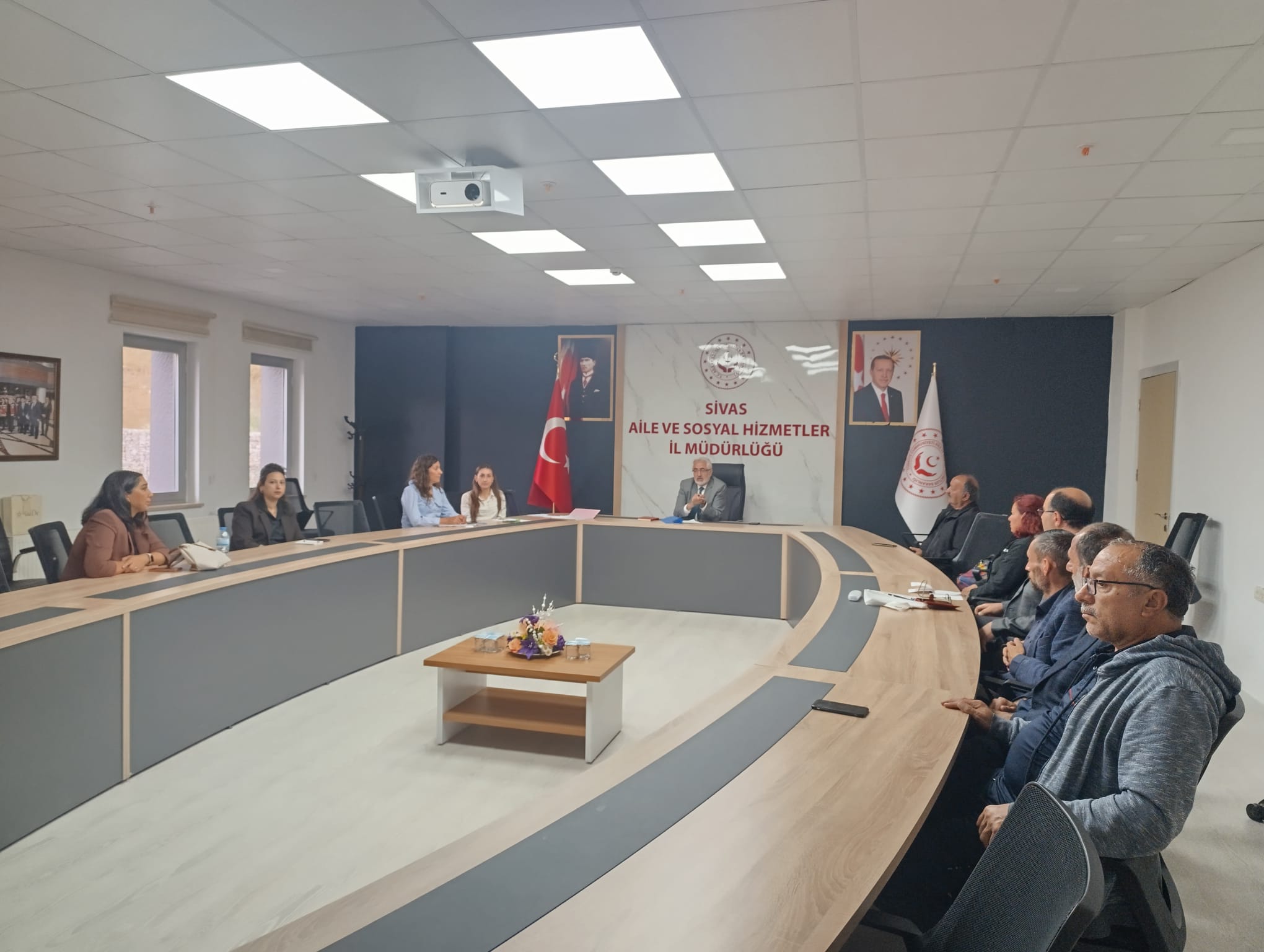 Engelli Hizmetleri Alanında Faaliyet Gösteren STK, Belediye ve Üniversite Temsilcileriyle 2026 Yılı İkinci Altı Aylık Toplantısı Gerçekleştirildi