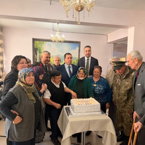1 Ekim Dünya Yaşlılar Günü’nde Kıymetli Büyüklerimizle Bir Aradaydık - fotoğraf 2