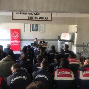 Kadına Yönelik Şiddet ile Mücadele Kapsamında Eğitimler Devam Ediyor - fotoğraf 2