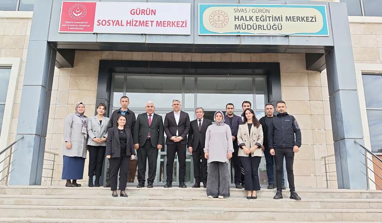 İl Müdürümüz Özgür Kırmızıtaş, Gürün Sosyal Hizmet Merkezi Müdürlüğümüzü Ziyaret Etti