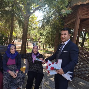 Karaköprü Engelsiz Yaşam Bakım Merkezi Müdürlüğümüzden Hizmet Alan Kıymetli Yaşlı Bireylerimizle, 1 Ekim Dünya Yaşlılar Günü Dolayısıyla Bir Araya Geldik. - fotoğraf 3