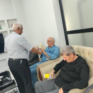 Gündüzlü Aktif Yaşam ve Bakım Merkezimizden Hizmet Alan Kıymetli Büyüklerimizin 1 Ekim Dünya Yaşlılar Günü’nü Kutladık. - fotoğraf 2