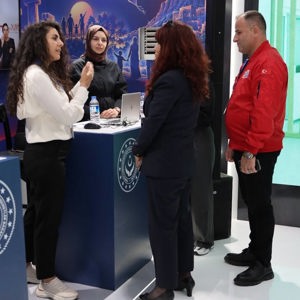 Vali Yardımcımız Sayın Fatmagül DALMIŞ, TEKNOFEST’te Bakanlığımızın Standlarını Ziyaret Etti - fotoğraf 13