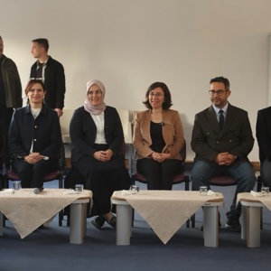 Belediye Başkan Vekili Hatice Terecekeci Özkan’dan Huzurevine Anlamlı Ziyaret - fotoğraf 3