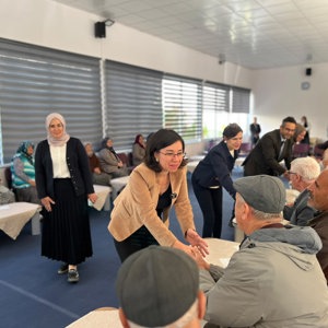 Belediye Başkan Vekili Hatice Terecekeci Özkan’dan Huzurevine Anlamlı Ziyaret - fotoğraf 9