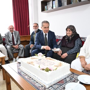 Valimiz Sayın Hüseyin KÖK ve İl Müdürümüz Cüneyd ÖZDEMİR Dünya Yaşlılar Günü’nde Kapadokya Huzurevimizi Ziyaret Etti - fotoğraf 3