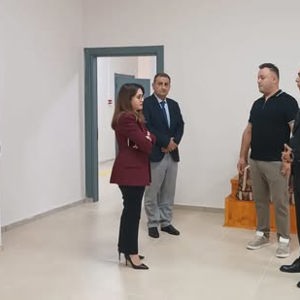 Sinop Vali Yardımcımız Sayın Bahar KAYA, İl Müdürümüz Can Kayhan ÖZOK ve İl Müdür Yardımcımız Seyit BULAK eşliğinde, yakında hizmete açılması planlanan Özel Gülce Bakım Merkezini ziyaret etti. - fotoğraf 3
