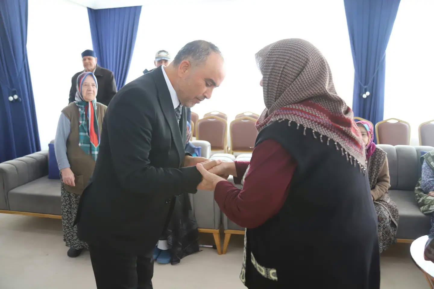 İlmek İlmek Gönülden