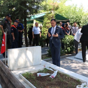 15 Temmuz Şehitleri Hava Şehitliği’nde Anıldı - fotoğraf 3