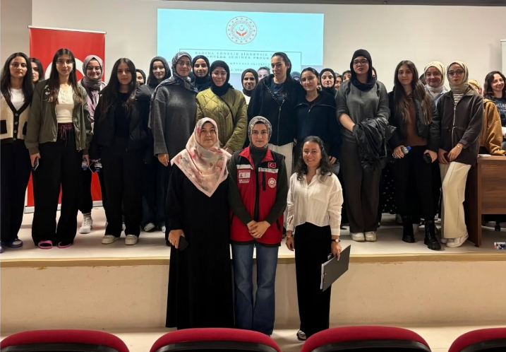 “Sağlıklı Yaşam Ve Güvenli İlişkiler” Konulu Eğitim Gerçekleştirildi.
