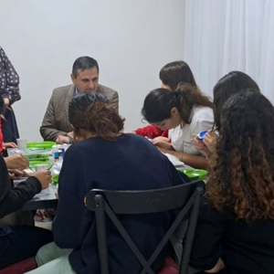 Bi’Niyet Derneği’nin katkılarıyla dekoratif obje boyama etkinliği gerçekleştirildi. - fotoğraf 3
