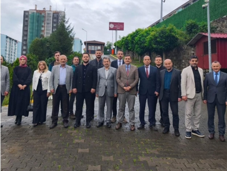 Çocuklarımızın Eğitim Süreçlerini Değerlendirmek Amacıyla Okul İdarecileriyle Değerlendirme Ve İş Birliği Toplantısı Gerçekleştirildi.