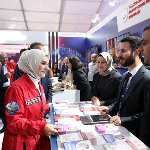 Aile ve Sosyal Hizmetler Bakanımız Göktaş, TEKNOFEST Güneydoğu'yu ziyaret etti - fotoğraf 4