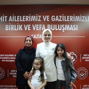 Bakan Göktaş, Gaziantep'te şehit aileleri ve gazilerle vefa buluşmasında bir araya geldi: - fotoğraf 12