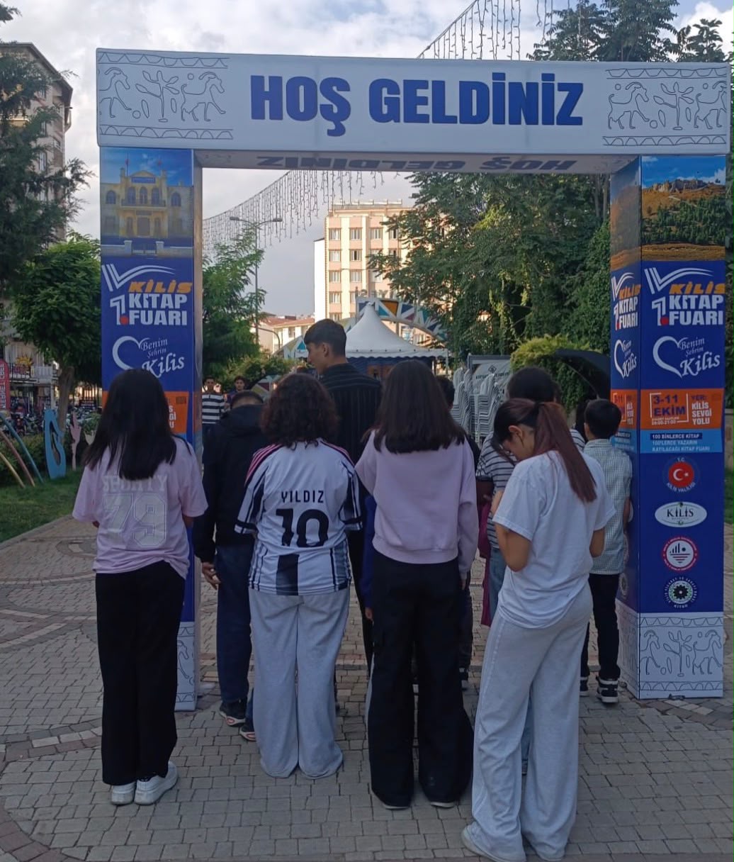 Çocuklarımız Kilis 1. Kitap Fuarı’nı Ziyaret Etti
