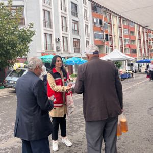 Semt Pazarında Koruyucu Aile Hizmet Modeli Hakkında Bilgilendirme Yapıldı - fotoğraf 1