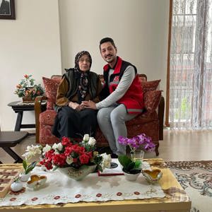 Şehit Annemiz Güler Mayadağlı Ziyaret Edildi - fotoğraf 1