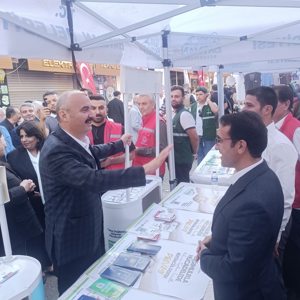 4. Sason Bal, Çilek ve Ceviz Festivali Yoğun Katılımla Gerçekleştirildi - fotoğraf 4
