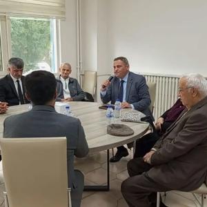 Karabük Yücel Huzurevi ev sahipliğinde 1  Ekim Dünya Yaşlılar Günü vesilesiyle yaşlılarımıza yönelik düzenlenen organizasyonunda biraraya gelindi. - fotoğraf 9