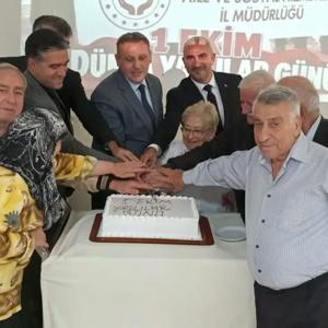 Karabük Yücel Huzurevi ev sahipliğinde 1  Ekim Dünya Yaşlılar Günü vesilesiyle yaşlılarımıza yönelik düzenlenen organizasyonunda biraraya gelindi. - fotoğraf 2