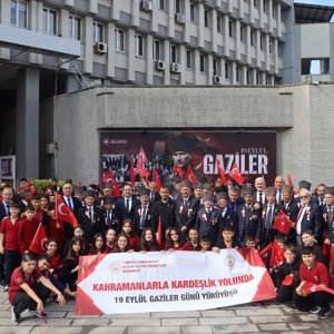 Kahramanlarla Kardeşlik Yolunda 19 Eylül Gaziler Günü Yürüyüşü  - fotoğraf 1