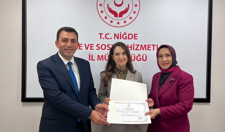 📌 İşaret Dili Eğitimi