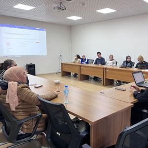 Otizm Spektrum Bozukluğu Tanısı Alan Bireylerin Ailelerine Yönelik Bireysel Sosyal Hizmet Danışmanlığı Projesi  Kapsamında Toplantı Yapıldı - fotoğraf 1