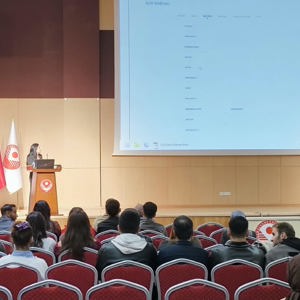 Üniversite Öğrencilerine “İyilik Var” Projesi Tanıtıldı - fotoğraf 4