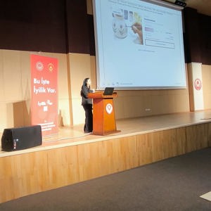 Üniversite Öğrencilerine “İyilik Var” Projesi Tanıtıldı - fotoğraf 3