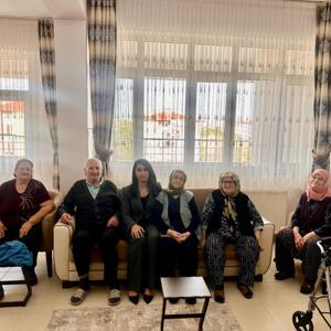 İl Müdürümüzden Huzurevi Sakinlerimize Anlamlı Ziyaret - fotoğraf 1