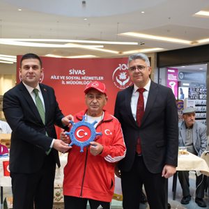 1 Ekim Dünya Yaşlılar Günü’nde Kıymetli Büyüklerimizin El Emeği Sergilendi - fotoğraf 3