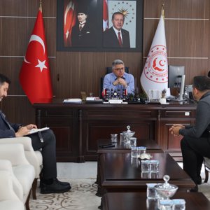 İl Müdürümüz Özgür Kırmızıtaş, Personelimizin Talep ve Önerilerini Dinliyor - fotoğraf 2