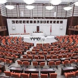 Şehit aileleri ve gazilerin haklarına yönelik düzenlemeleri içeren kanun teklifi TBMM Genel Kurulunda kabul edildi - fotoğraf 1