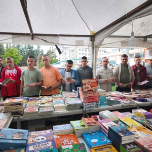 Engelsiz Yaşam Merkezi Bireylerimizle Kitap Fuarı Ziyareti Gerçekleştirildi - fotoğraf 1
