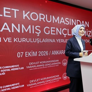 Bakanımız Göktaş, devlet korumasındaki gençlerin kamu kurumlarına yerleştirilmesi töreninde konuştu - fotoğraf 2