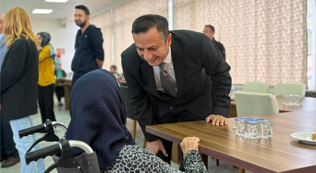 1 Ekim Dünya Yaşlılar Günü kapsamında, Valimiz Sayın Abdullah Erin ve İl Müdürümüz Selim Köse, Özel Isparta Huzur Bakım Merkezimizi ziyaret etti.