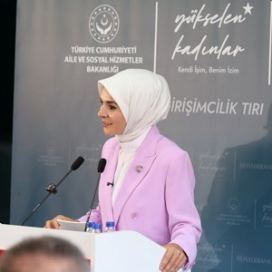 Bakanımız Mahinur Özdemir Göktaş, Hakkari'de konuştu: - fotoğraf 19