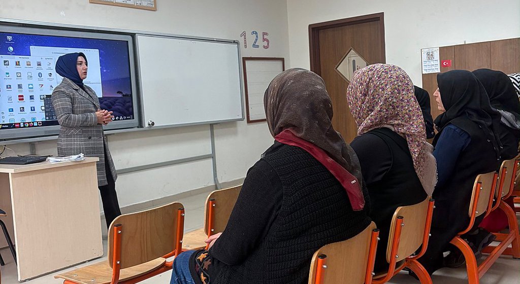 Bilinçli Aileler, Güçlü Yarınlar