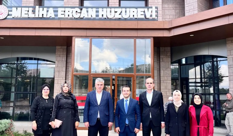 Büyüklerimize Gönülden Bir Ziyaret