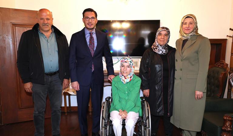 Serebral Palsi Farkındalık Gününde Şehit Kardeşi Sevda AKDAĞ’a Anlamlı Ziyaret